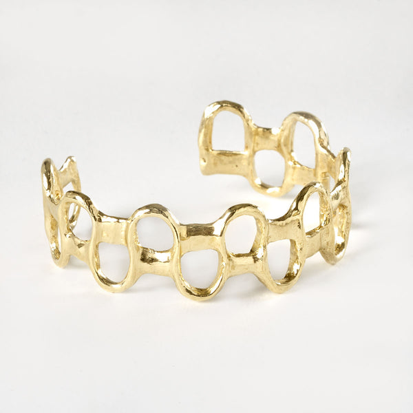 Stirrup gold bracelet